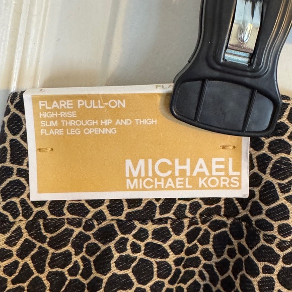 MK Leopard Print Women's Flare Pull-On Size - L - Picture 4 of 5
